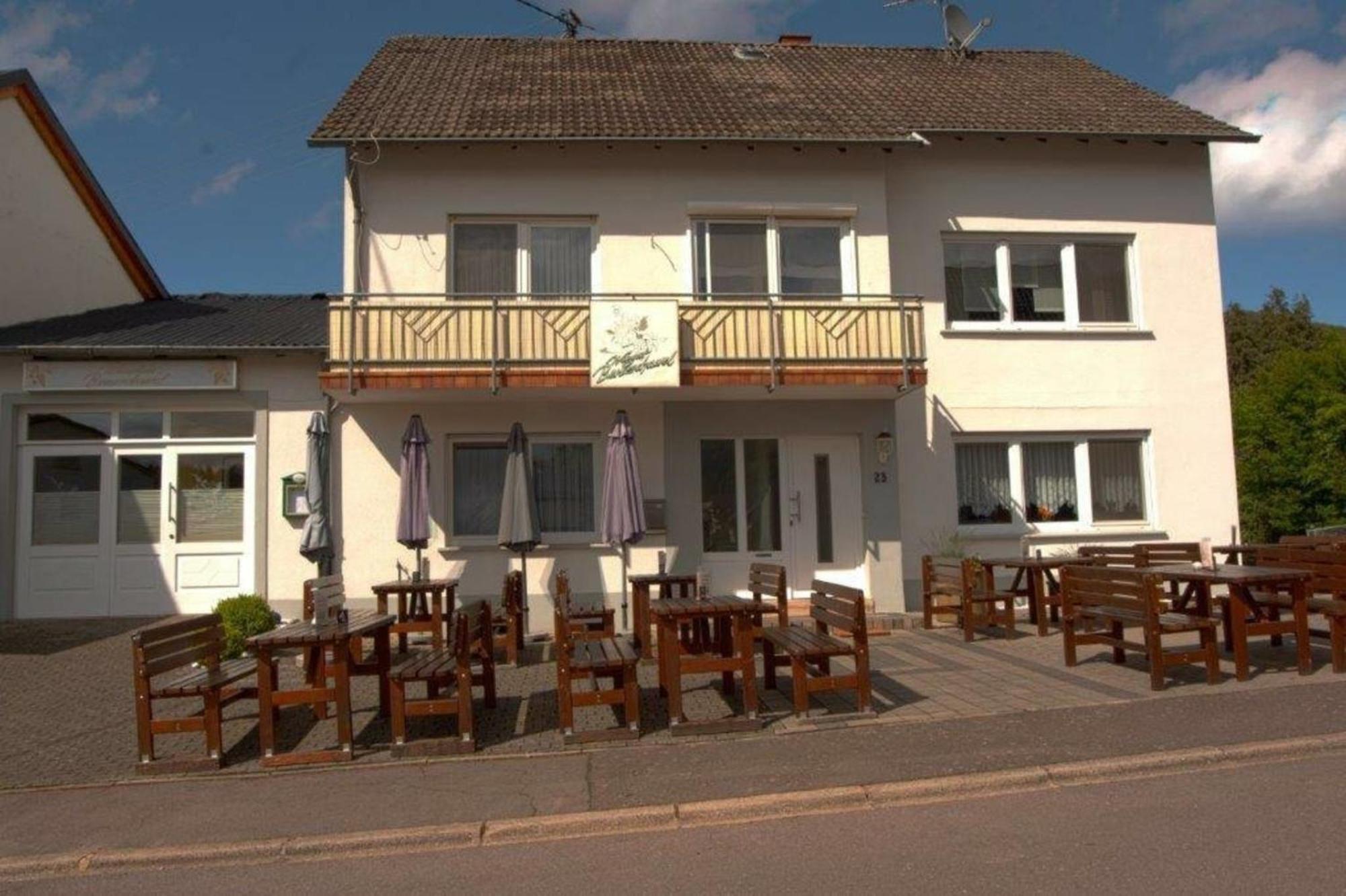 Ferienwohnung Grauschiefer Irsch Екстериор снимка